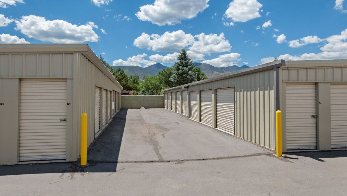 Self Storage in Flagstaff, AZ 5900 E Copeland Ln (86004) Shield Storage